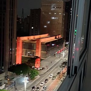 Studio Na Paulista Com Vista Para O Masp